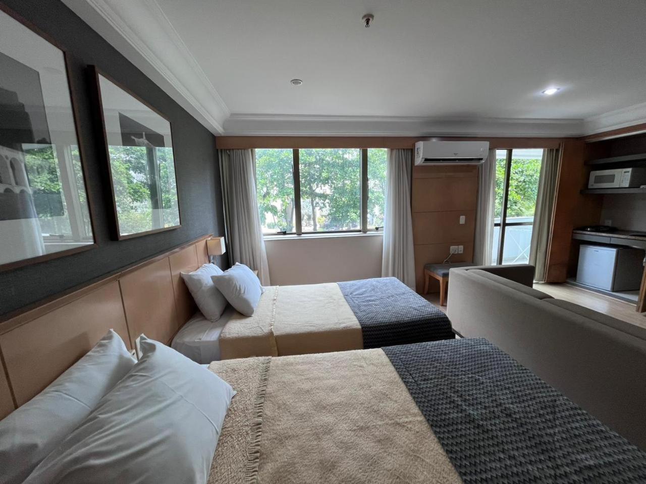 Lobie Barra Da Tijuca Mediterraneo Apartamento *